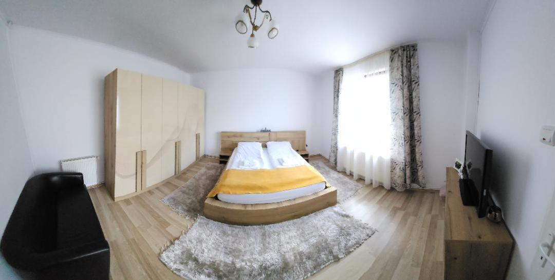 Smile Apartments Сігішоара Екстер'єр фото