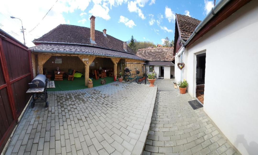 Smile Apartments Сігішоара Екстер'єр фото