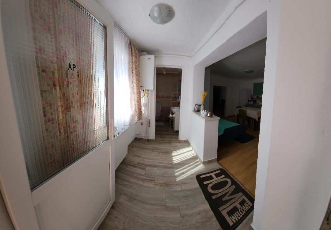 Smile Apartments Сігішоара Екстер'єр фото